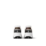 Run 55 Sneaker - Image 7